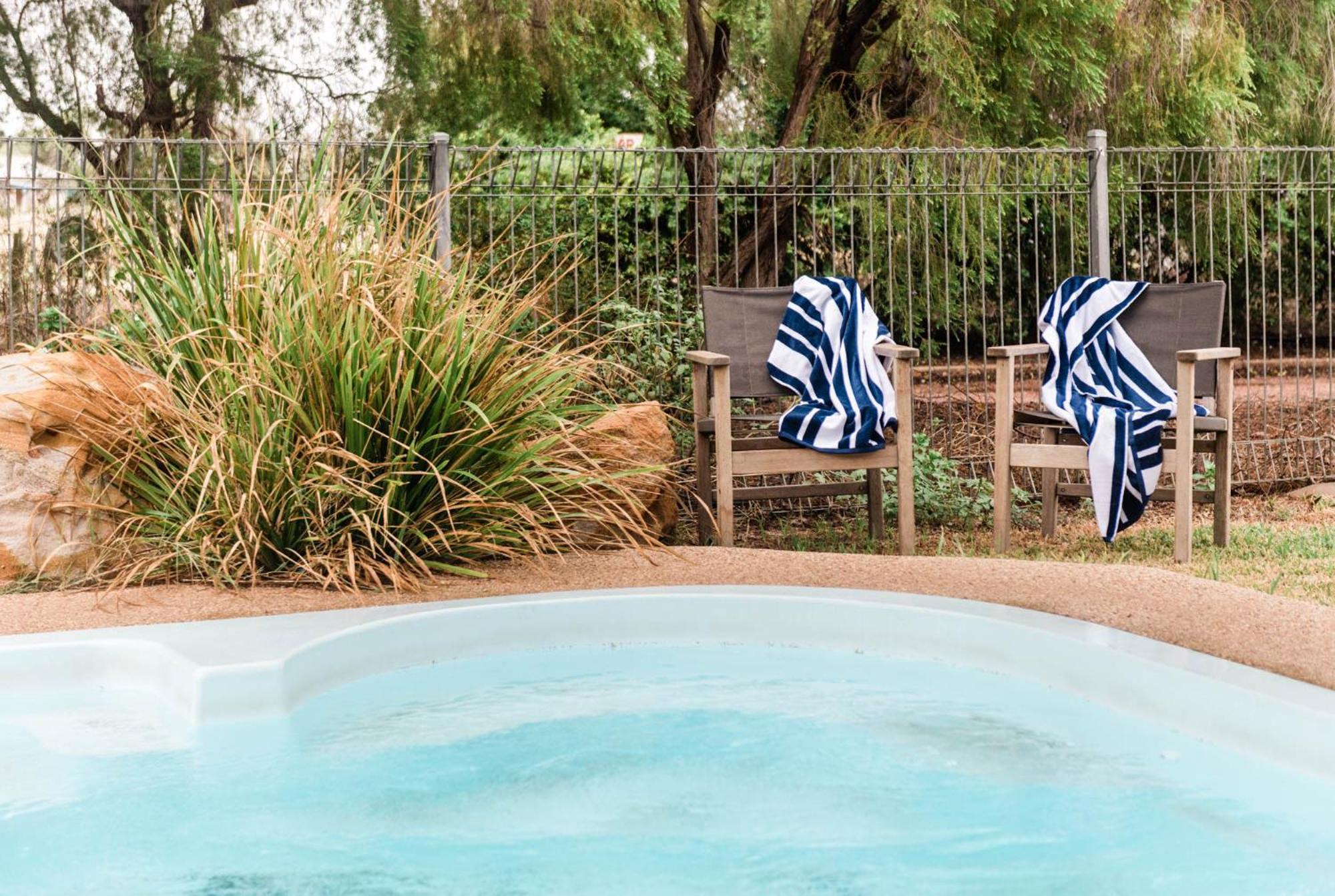 Saltbush Retreat Villa Longreach Ngoại thất bức ảnh